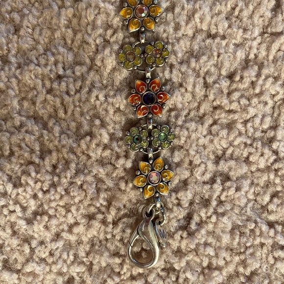 Jeweled Enamel Chain Belt 42 inches from end to end - Picture 16 of 16